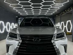 Сүрөт унаа Lexus LX