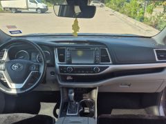 Сүрөт унаа Toyota Highlander