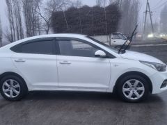 Photo of the vehicle Hyundai Solaris