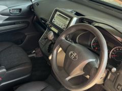 Фото авто Toyota Wish