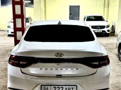 Photo of the vehicle Hyundai Grandeur