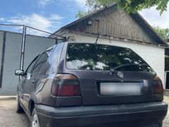 Photo of the vehicle Volkswagen Golf