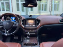 Сүрөт унаа Maserati Ghibli