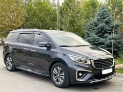 Фото авто Kia Carnival