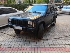 Сүрөт унаа Jeep Cherokee