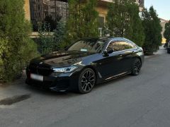 Photo of the vehicle BMW 5 Series