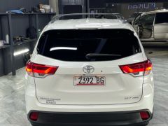 Фото авто Toyota Highlander