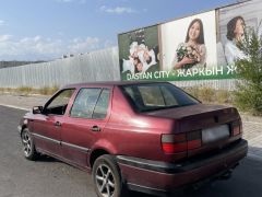 Фото авто Volkswagen Vento