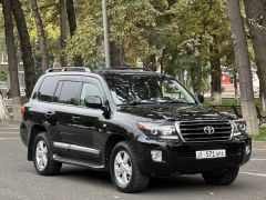 Фото авто Toyota Land Cruiser