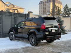 Photo of the vehicle Lexus GX