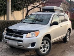 Сүрөт унаа Toyota RAV4