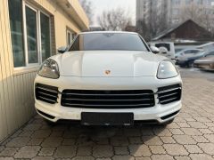 Сүрөт унаа Porsche Cayenne