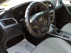 Photo of the vehicle Hyundai Sonata