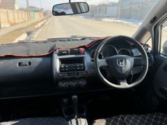 Фото авто Honda Fit