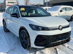 Фото авто Volkswagen Tiguan