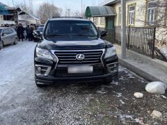 Photo of the vehicle Lexus LX