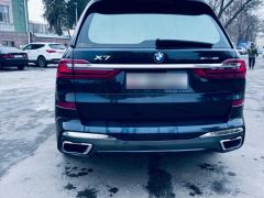 Сүрөт унаа BMW X7