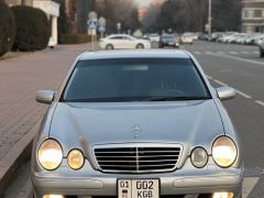 Photo of the vehicle Mercedes-Benz E-Класс