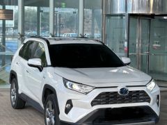 Сүрөт унаа Toyota RAV4