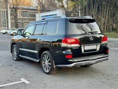 Photo of the vehicle Lexus LX