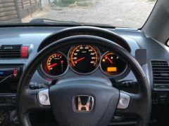 Фото авто Honda Fit