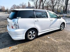 Photo of the vehicle Toyota Wish