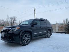 Photo of the vehicle Lexus LX