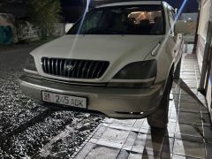 Сүрөт унаа Toyota Harrier