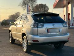 Сүрөт унаа Toyota Harrier