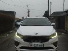 Фото авто Kia Carnival