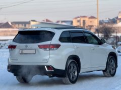 Фото авто Toyota Highlander