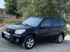 Сүрөт унаа Toyota RAV4