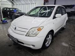 Photo of the vehicle Toyota Ist