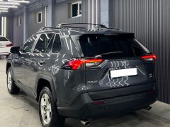 Сүрөт унаа Toyota RAV4