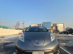 Фото авто Nissan Leaf