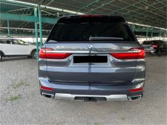 Фото авто BMW X7