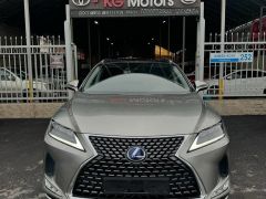 Photo of the vehicle Lexus RX