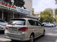 Сүрөт унаа Toyota Ipsum