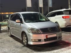 Фото авто Toyota Ipsum