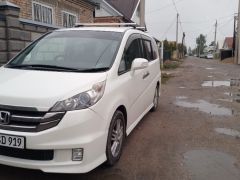 Фото авто Honda Stepwgn