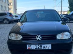 Photo of the vehicle Volkswagen Golf