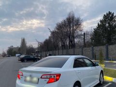 Сүрөт унаа Toyota Camry