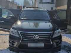 Photo of the vehicle Lexus LX