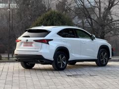 Photo of the vehicle Lexus NX