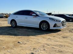 Photo of the vehicle Hyundai Sonata