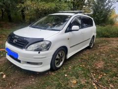 Сүрөт унаа Toyota Ipsum