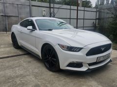 Photo of the vehicle Ford Mustang