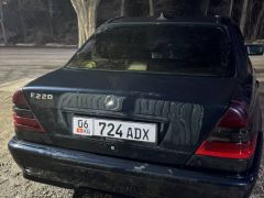 Сүрөт унаа Mercedes-Benz C-Класс