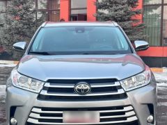 Сүрөт унаа Toyota Highlander