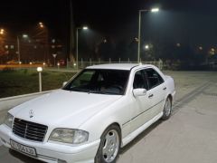 Сүрөт унаа Mercedes-Benz C-Класс